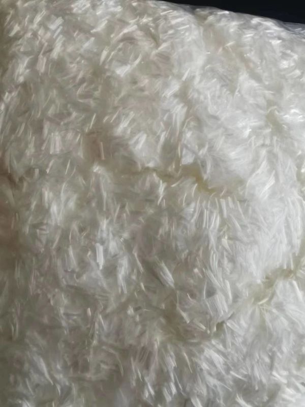 Witte glasvezel met een hoog siliciumgehalte voor droge en geventileerde opslag